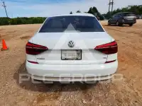 2019 Volkswagen Passat фото
