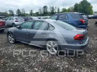 2019 Volkswagen Passat photo