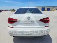 2019 Volkswagen Passat фото