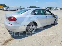 2019 Volkswagen Passat photo