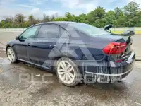 2019 Volkswagen Passat photo