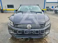 2019 Volkswagen Passat photo