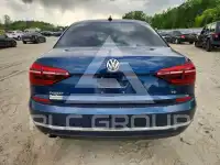 2019 Volkswagen Passat фото