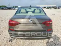 2019 Volkswagen Passat фото