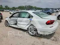 2019 Volkswagen Passat фото