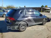 2019 Volkswagen Tiguan photo