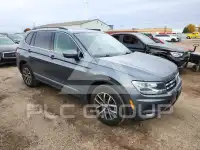 2019 Volkswagen Tiguan фото