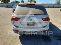 2019 Volkswagen Tiguan photo