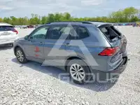 2019 Volkswagen Tiguan фото