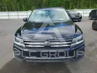 2019 Volkswagen Tiguan photo