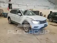 2019 Volkswagen Tiguan photo