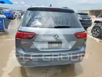 2019 Volkswagen Tiguan photo