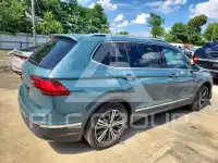 2019 Volkswagen Tiguan photo