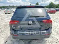2019 Volkswagen Tiguan photo
