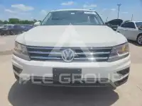 2019 Volkswagen Tiguan photo