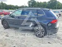 2019 Volkswagen Tiguan photo