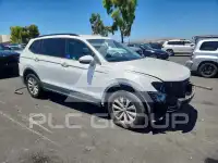 2019 Volkswagen Tiguan фото