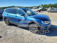 2019 Volkswagen Tiguan photo
