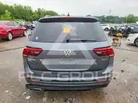 2019 Volkswagen Tiguan photo