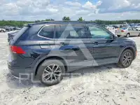 2019 Volkswagen Tiguan photo