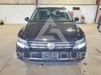 2019 Volkswagen Tiguan photo
