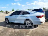 2019 Volkswagen Jetta фото
