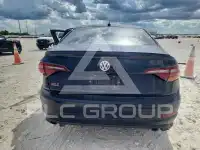 2019 Volkswagen Jetta фото