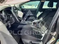 2019 Volkswagen Jetta фото