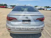 2019 Volkswagen Jetta фото
