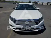 2019 Volkswagen Jetta фото