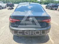 2019 Volkswagen Jetta фото