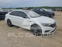 2019 Volkswagen Jetta фото