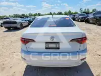 2019 Volkswagen Jetta фото