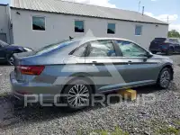 2019 Volkswagen Jetta photo