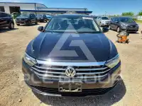 2019 Volkswagen Jetta фото