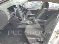 2019 Volkswagen Jetta фото