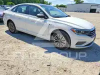 2019 Volkswagen Jetta фото