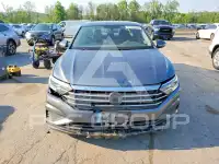2019 Volkswagen Jetta photo