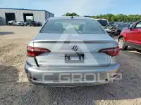 2019 Volkswagen Jetta фото