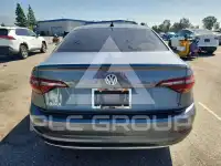 2019 Volkswagen Jetta photo