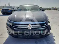 2019 Volkswagen Jetta фото