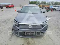 2019 Volkswagen Jetta фото