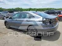 2019 Volkswagen Jetta фото