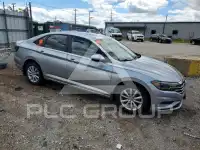 2019 Volkswagen Jetta фото