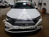 2019 Volkswagen Jetta photo