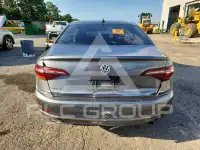 2019 Volkswagen Jetta photo