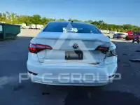 2019 Volkswagen Jetta фото