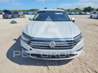 2019 Volkswagen Jetta photo
