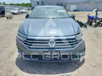 2019 Volkswagen Jetta photo
