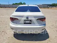 2019 Volkswagen Jetta фото